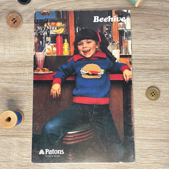 Vintage Needlework Bundle of Magazines - McCall’s & Beehive - Picture 3 of 9